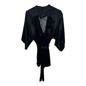Satin Black Kimono Style Short Robe w Sash & Lace Heart On The Back  Size Large